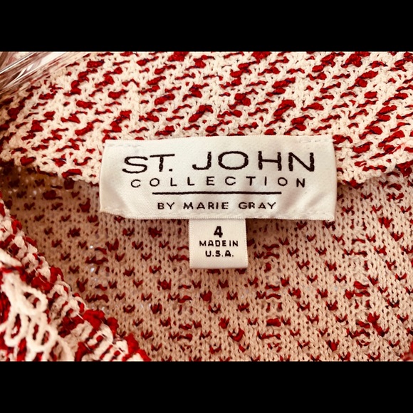 St. John Jacket by Marie Gray - Picture 4 of 8